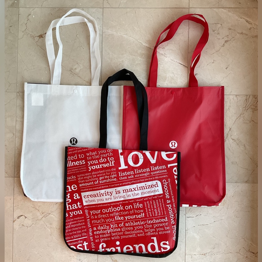 (3) lululemon reusable totes
